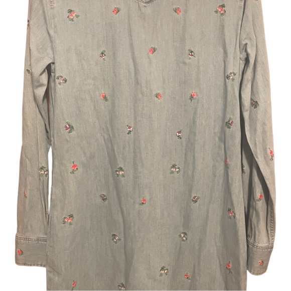 Vintage Levi’s Embroidered Dress Shirt Small🌺🌺🌺 - Picture 3 of 9